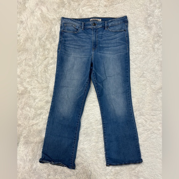 Athleta Sculptek High Rise Kick Crop Jeans in Morro Wash - Picture 2 of 5